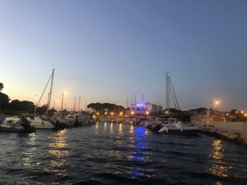 Hafen l `Ayguade